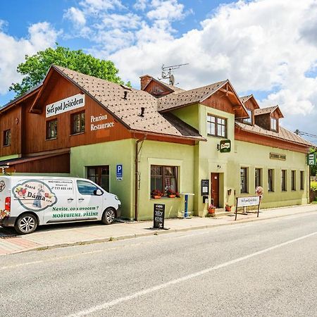 Penzion Pod Jestedem Horeni Paseky Exterior photo