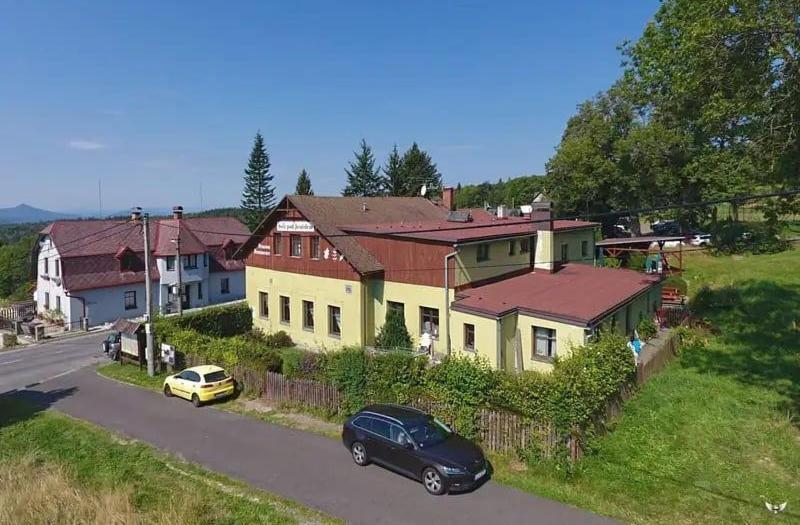 Penzion Pod Jestedem Horeni Paseky Exterior photo